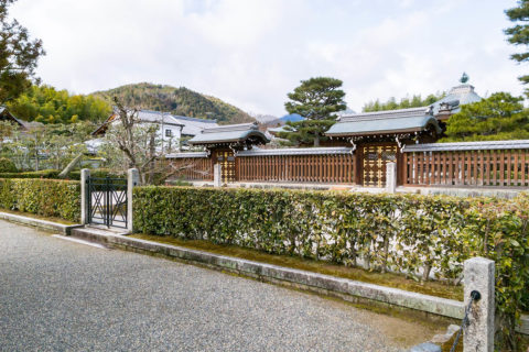 後嵯峨天皇　嵯峨南陵<br />亀山天皇　亀山陵