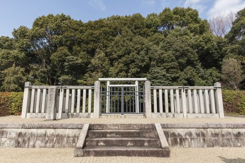 用明天皇　河内磯長原陵