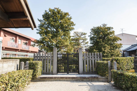 後冷泉天皇火葬塚