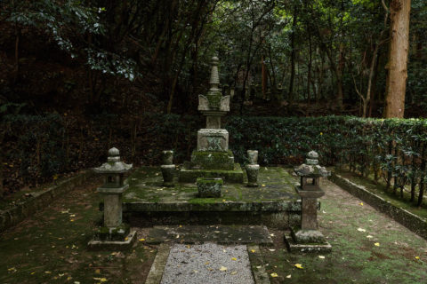 後陽成天皇皇子　良純親王墓