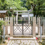 後白河天皇皇子　以仁王墓