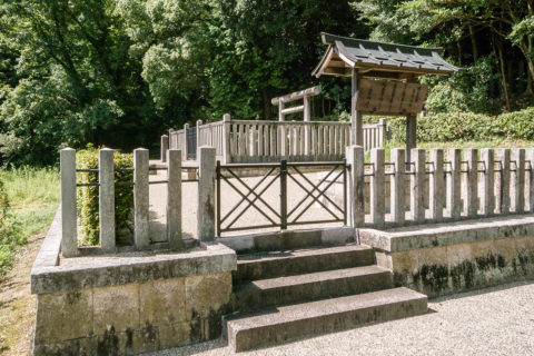 天武天皇皇子　追尊天皇岡宮天皇　真弓丘陵